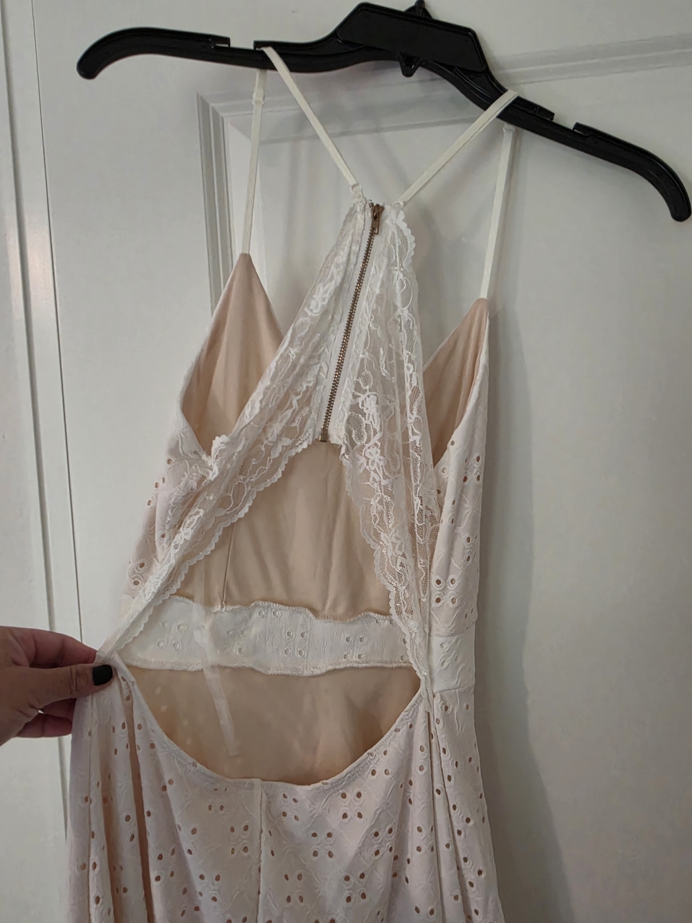 Studio 1940 Cream Eyelet Midi Dress with Tie-Back Straps - Picture 5 of 6